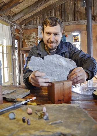 ArtesanÃ­a en piedra laja