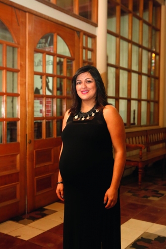 UNA DIRECTORA VERSÃTIL