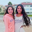 Lara y Zoe Ferreyra